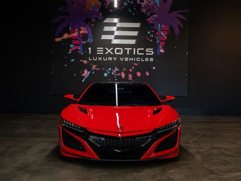 Used 2020 Acura NSX image 3