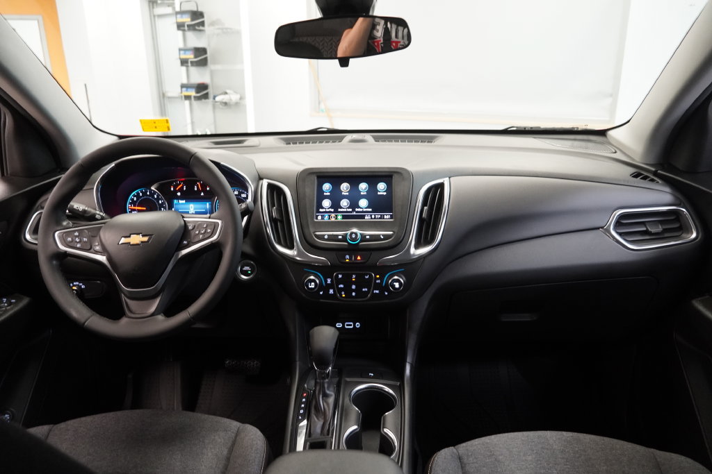 Used 2023 Chevrolet Equinox LT AWD/4WD image 20