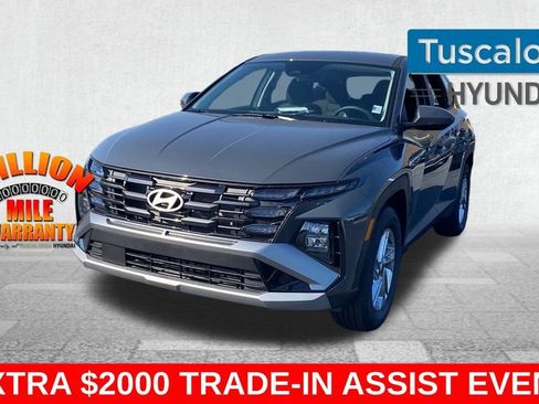 New 2026 Hyundai Tucson SE image 3