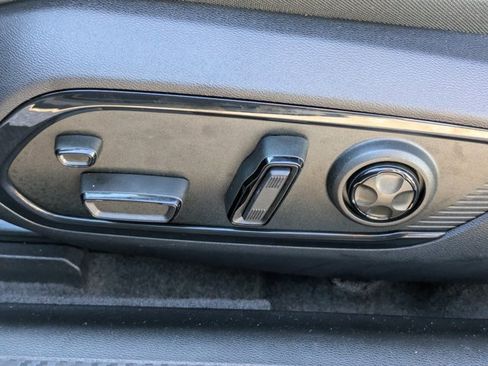 Used 2024 Dodge Charger R/T Scat Pack w/ Plus Group image 12