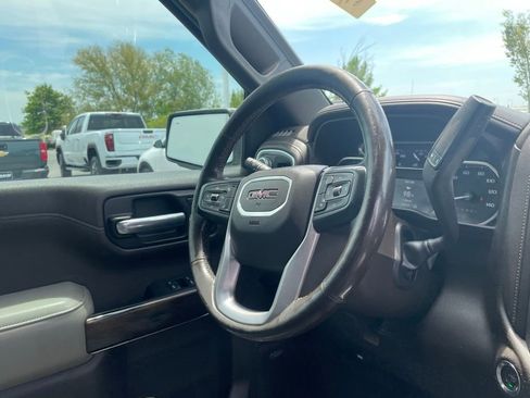 Used 2021 GMC Sierra 1500 SLT w/ SLT Premium Plus Package AWD/4WD image 28