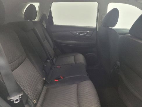 Used 2017 Nissan Rogue S w/ S Appearance Package AWD/4WD image 19