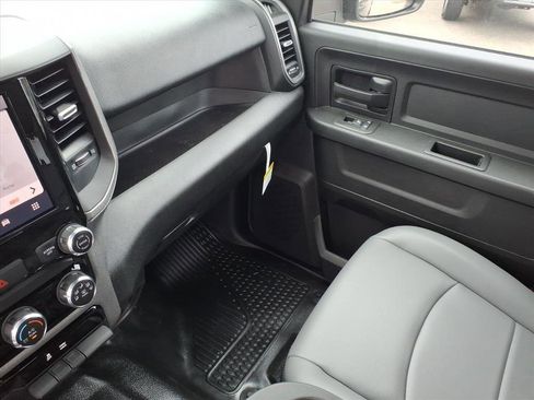 New 2026 RAM 2500 Tradesman w/ Chrome Appearance Group image 18