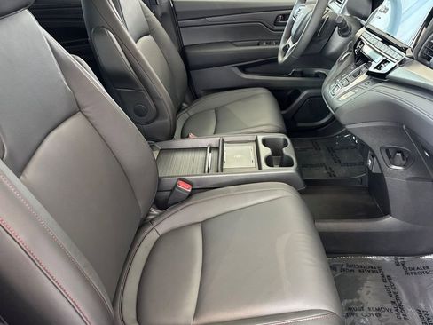 New 2026 Honda Odyssey Sport-L image 18