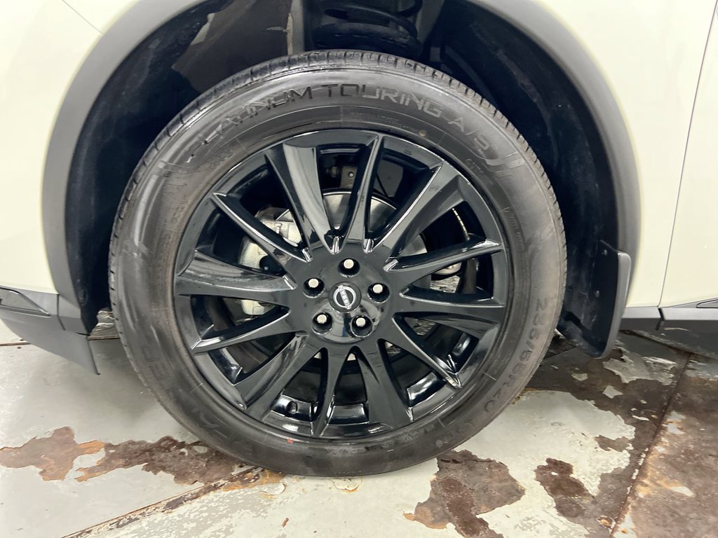 Used 2023 Nissan Murano SV w/ SV Midnight Edition Package AWD/4WD image 26