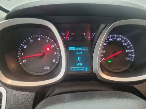 Used 2017 Chevrolet Equinox LT AWD/4WD image 23