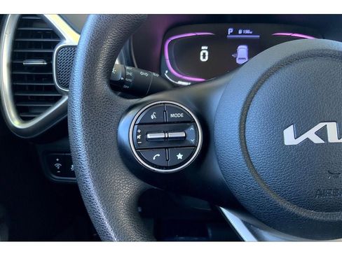 Used 2024 Kia Soul LX w/ Option Group 015 image 18
