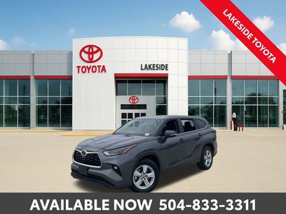 Used 2024 Toyota Highlander LE