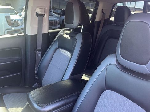 Used 2022 Chevrolet Colorado Z71 w/ LPO, Power Package RWD image 14