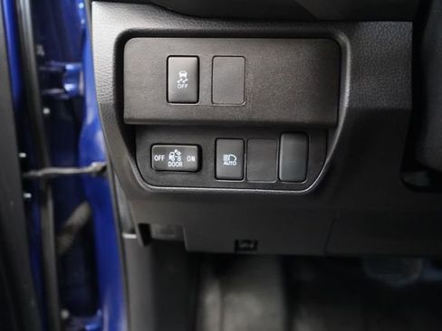 Used 2022 Toyota Tacoma SR5 AWD/4WD image 23