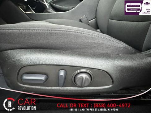 Used 2023 Chevrolet Malibu LT image 57