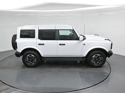 New 2026 Ford Bronco Outer Banks image 39