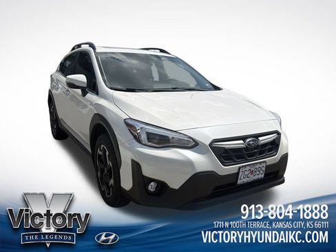 Used 2021 Subaru Crosstrek 2.5i Limited w/ Moonroof Package 2 AWD/4WD image 3