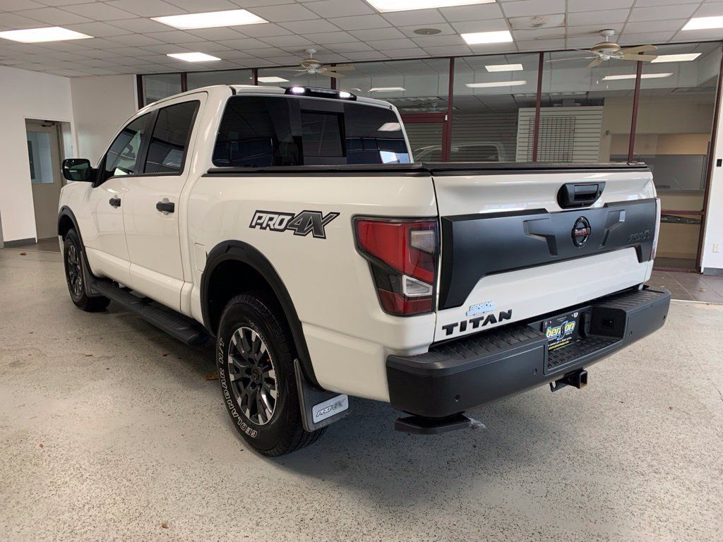 Used 2021 Nissan Titan PRO-4X w/ Pro-4x Convenience Package AWD/4WD image 6