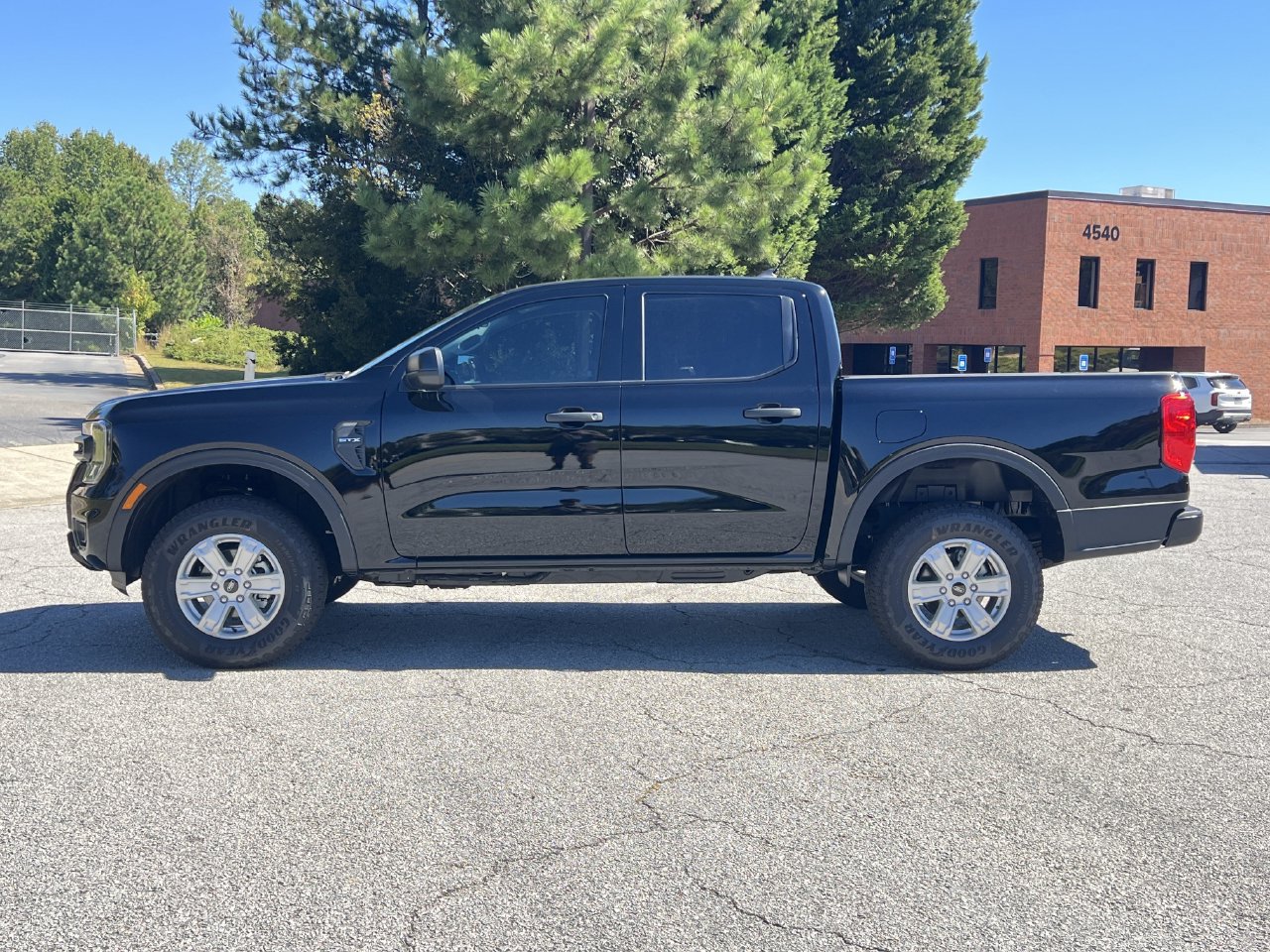 New 2026 Ford Ranger XL w/ Trailer Tow Package RWD image 21