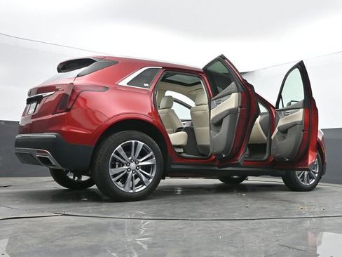 Used 2025 Cadillac XT5 Premium Luxury AWD/4WD image 77