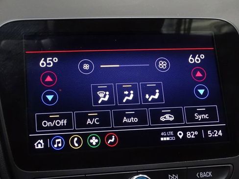 Used 2023 Chevrolet Malibu LT FWD image 33