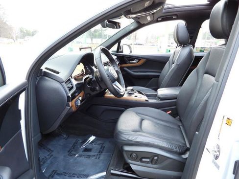 Used 2017 Audi Q7 3.0T Prestige image 47