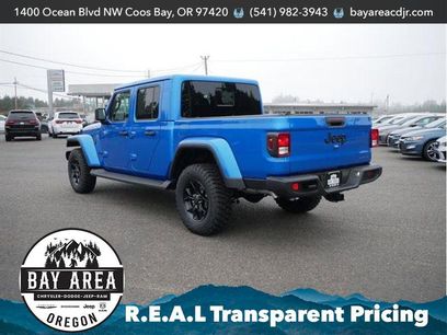 New 2025 Jeep Gladiator Sport