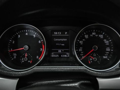 Used 2016 Volkswagen Passat 1.8T S w/ Lighting Package (P06) image 17