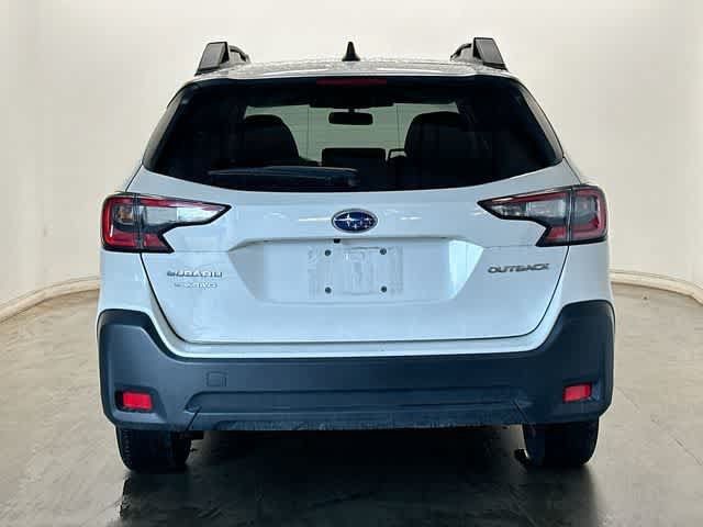 Used 2024 Subaru Outback Premium AWD/4WD image 4