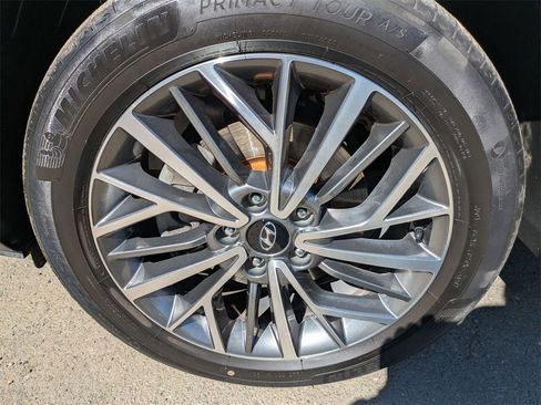Used 2020 Hyundai Tucson Limited image 9