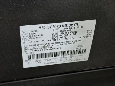 Used 2019 Ford Explorer XLT image 73