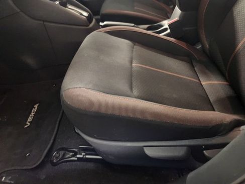 Used 2022 Nissan Versa SR w/ Convenience Package FWD image 24