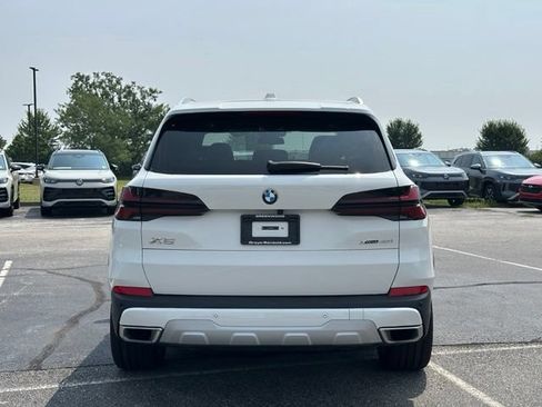Used 2026 BMW X5 xDrive40i AWD/4WD image 6