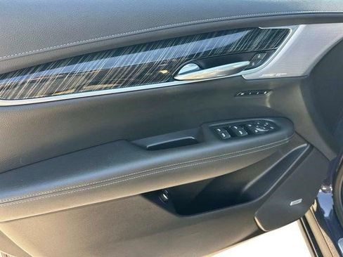 Certified 2024 Cadillac XT6 Premium Luxury w/ Technology Package FWD image 28