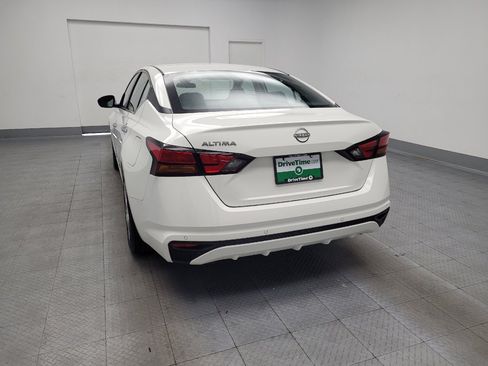 Used 2023 Nissan Altima 2.5 S FWD image 6