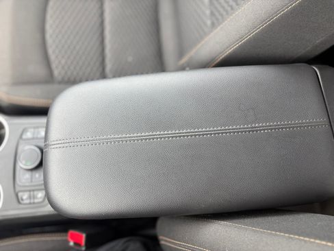 Used 2020 GMC Terrain SLE w/ Driver Convenience Package image 37