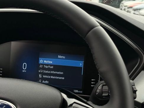 Used 2024 Ford Escape Active image 8