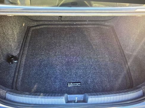 Used 2020 Volkswagen Jetta GLI Autobahn image 19