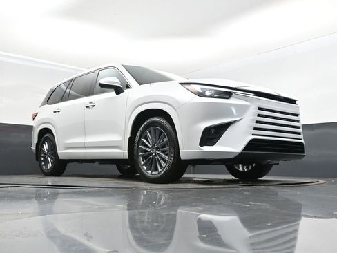 New 2026 Lexus TX 350 FWD image 45