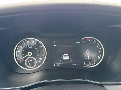 Used 2022 Genesis G70 2.0T w/ Prestige Package image 16