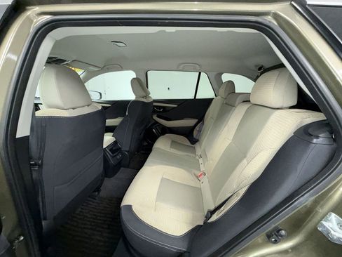 Used 2021 Subaru Outback Premium image 6