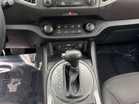 Used 2013 Kia Sportage LX w/ Convenience Pkg image 16