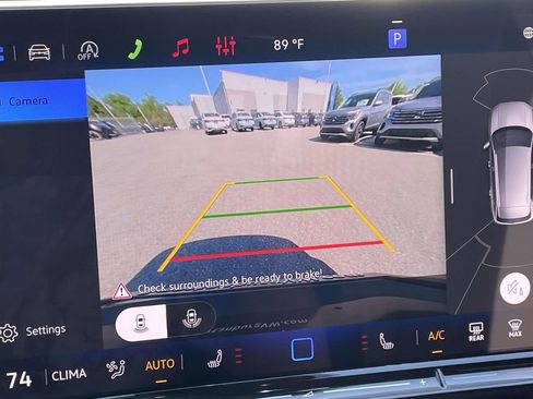New 2026 Volkswagen Tiguan SE R-Line FWD image 28