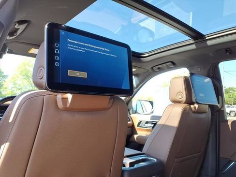 New 2026 Chevrolet Tahoe High Country AWD/4WD image 7