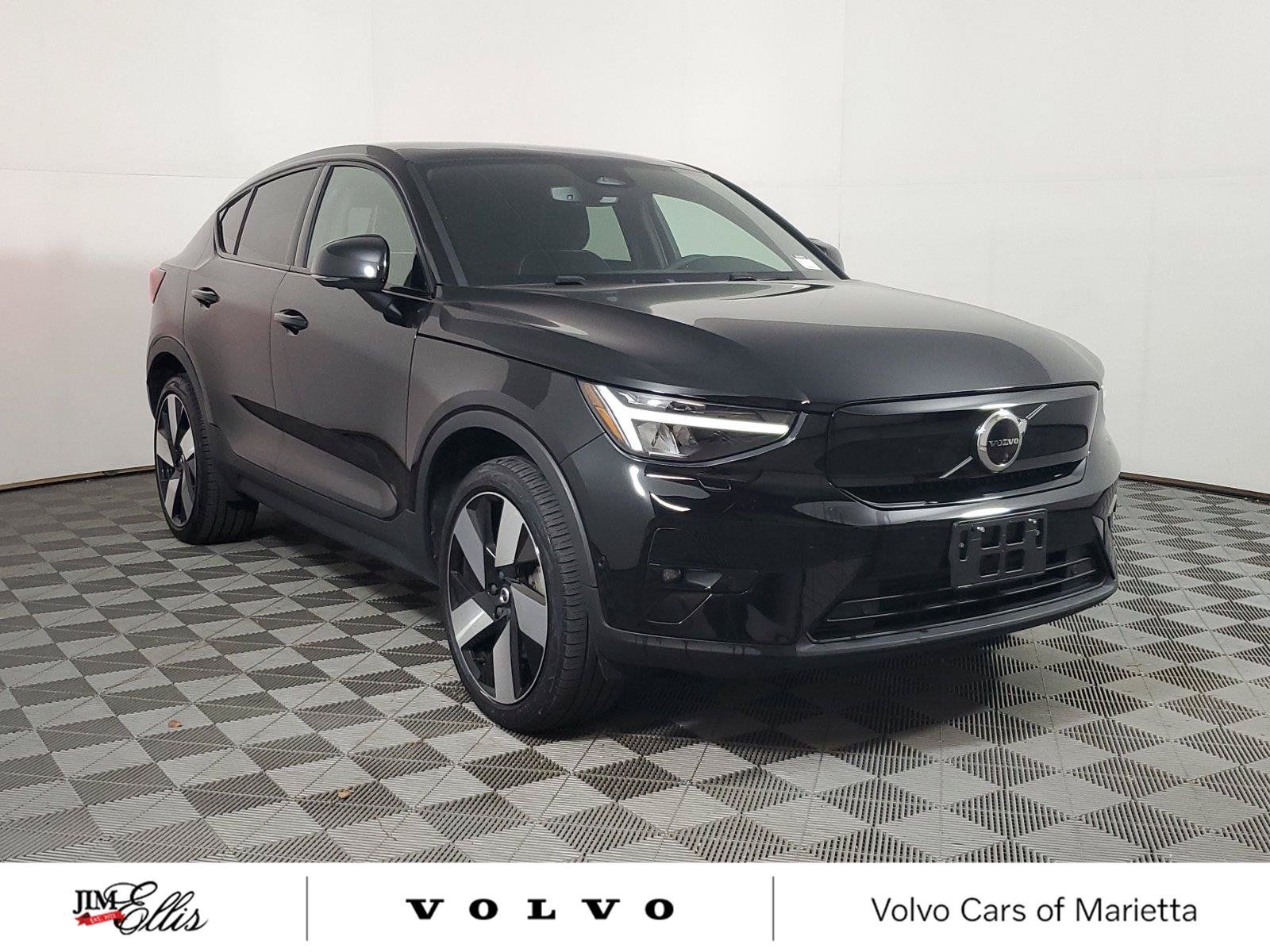 Used 2023 Volvo C40 P8 Recharge Ultimate AWD/4WD image 1