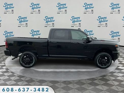 New 2026 RAM 2500 Big Horn AWD/4WD image 4