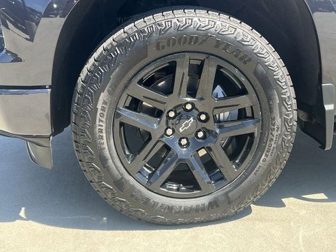 Used 2023 Chevrolet Silverado 1500 RST w/ Z71 Off-Road Package image 31