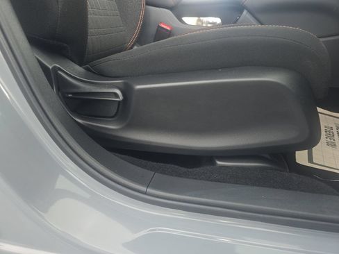 Used 2025 Honda HR-V Sport image 33