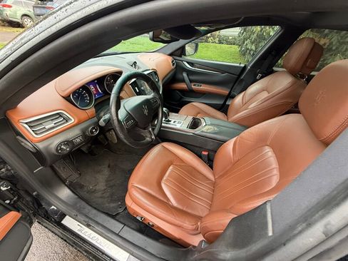 Used 2016 Maserati Ghibli S image 7
