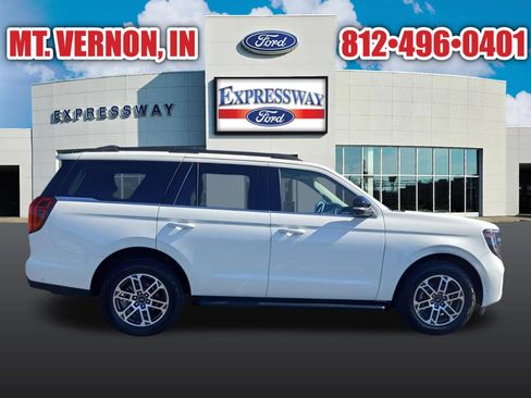 New 2025 Ford Expedition Active AWD/4WD image 5