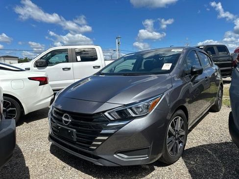 Used 2024 Nissan Versa S w/ S Plus Package FWD image 9