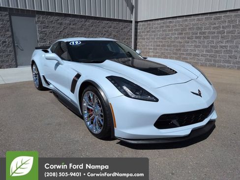 Used 2019 Chevrolet Corvette Z06 w/ Battery Protection Package RWD image 1