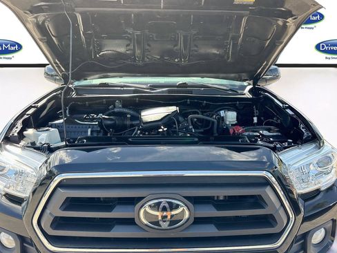 Used 2021 Toyota Tacoma SR5 RWD image 27