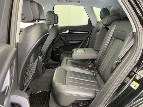 Used 2019 Audi Q5 2.0T Premium Plus w/ Premium Plus Package image 19